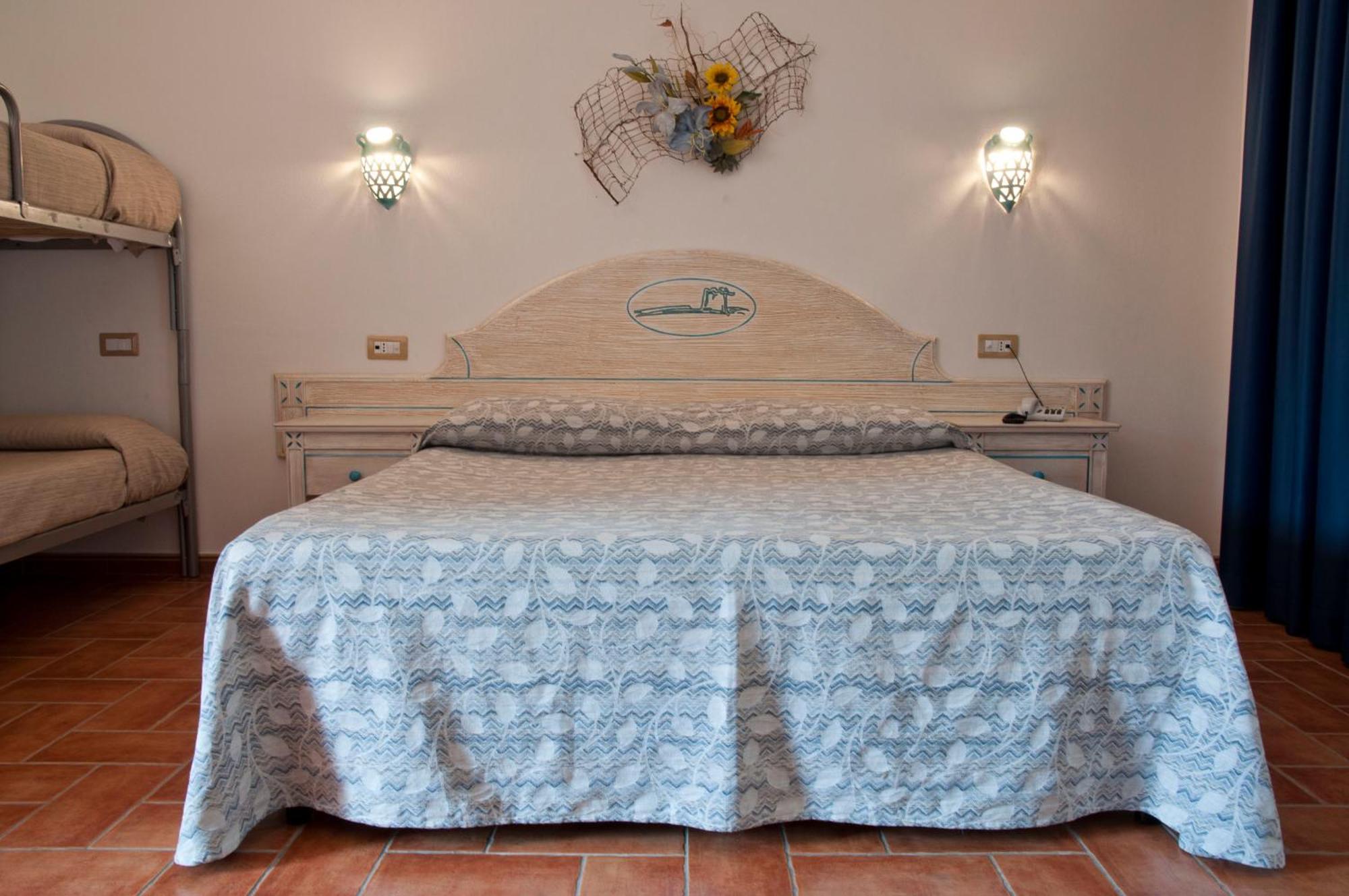Hotel Le Sabbie Calasetta Luaran gambar