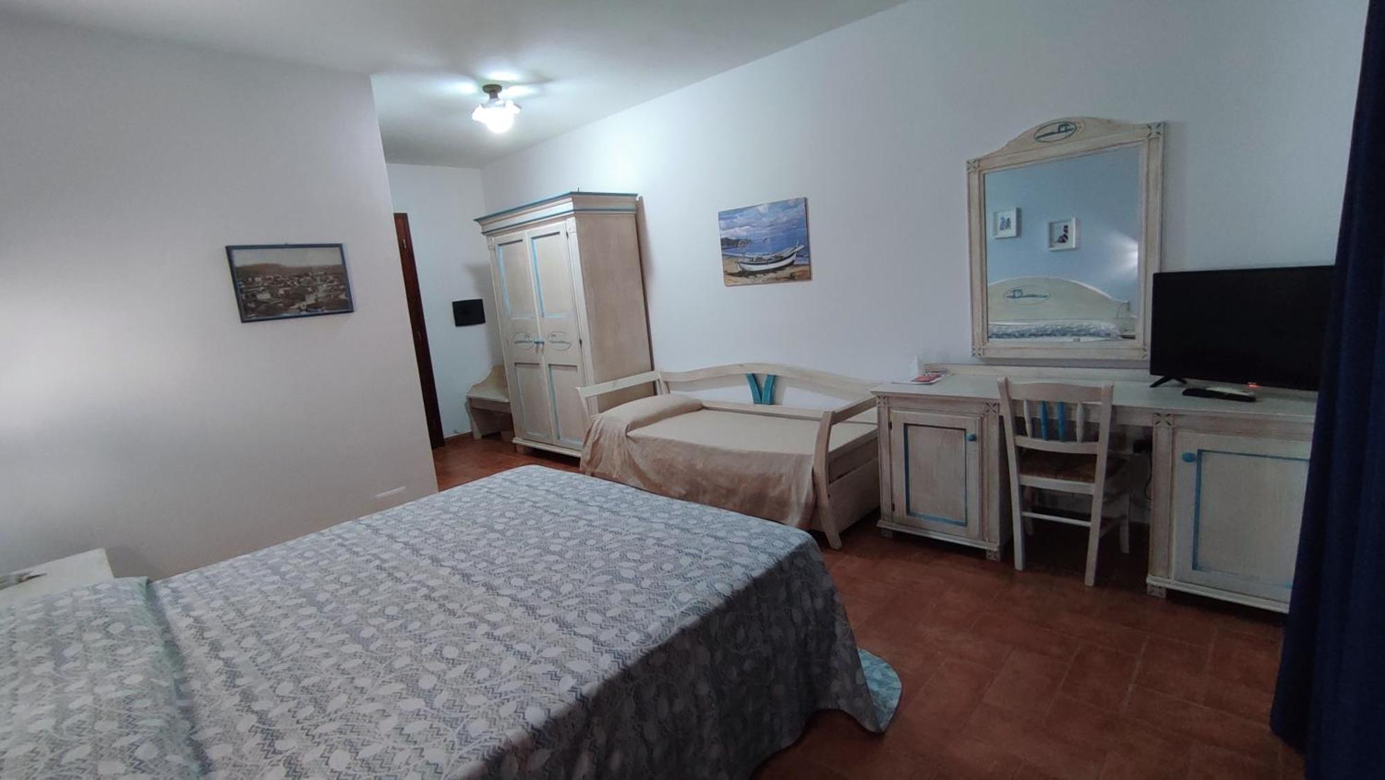 Hotel Le Sabbie Calasetta Luaran gambar