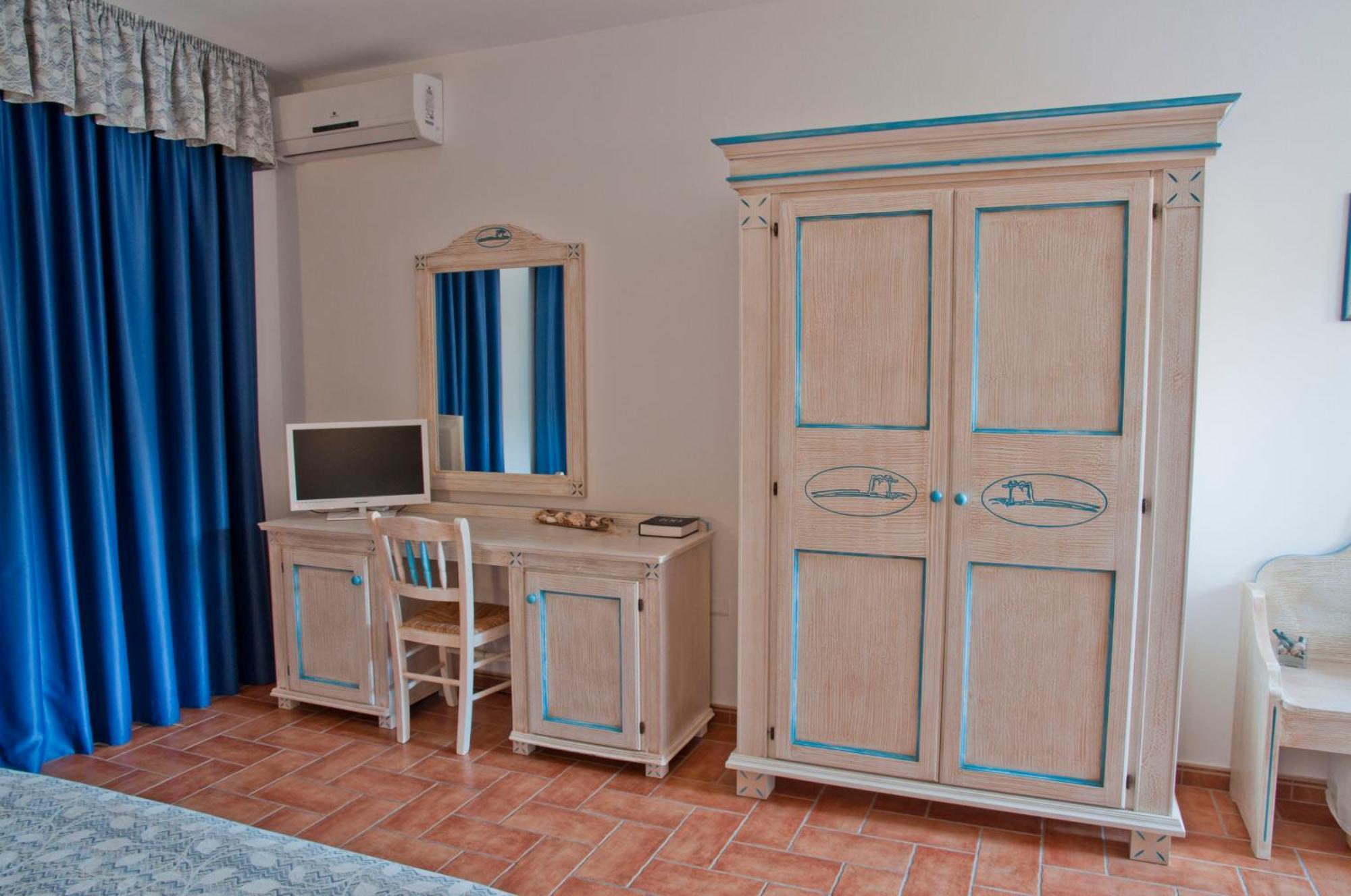 Hotel Le Sabbie Calasetta Luaran gambar